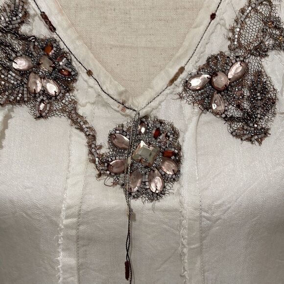 Beautiful silk handmade Giselle Shepatin crop blouse with beautiful beading - Picture 2 of 10